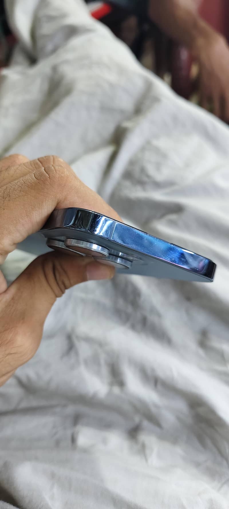 Apple iPhone 13 Pro 4