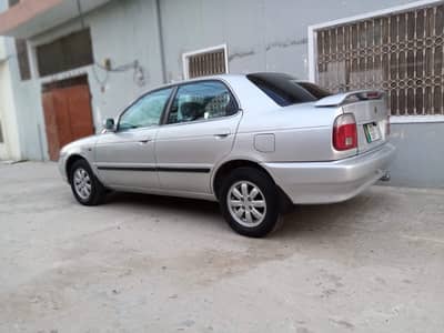 Suzuki Baleno JXL 2004