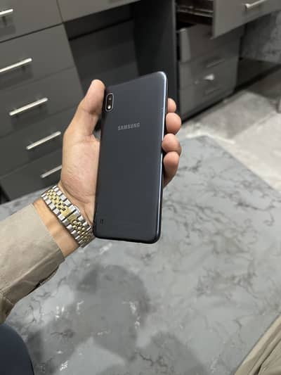 Samsung Mobile A10