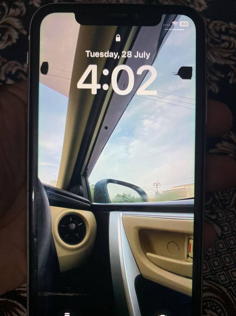 Apple iPhone 11 0