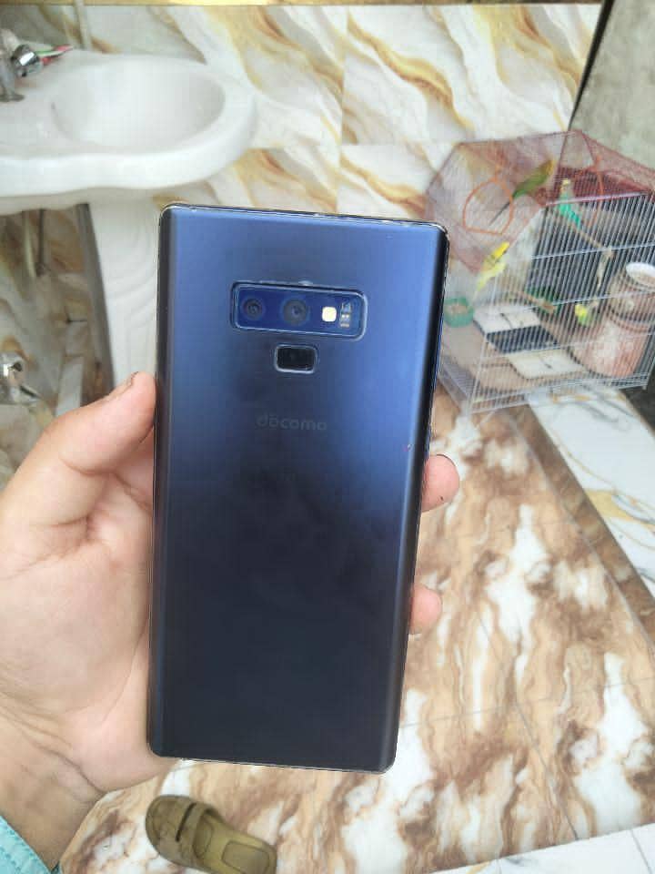 Samsung Mobile Note 9 3