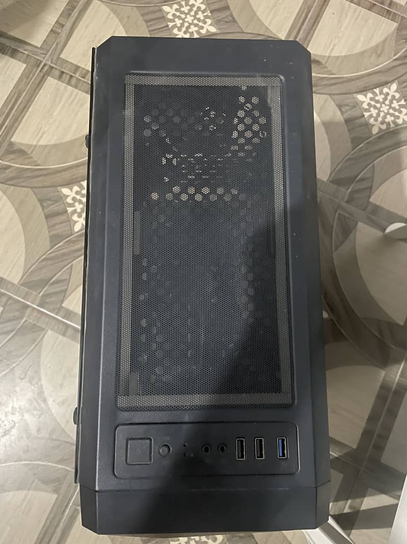 Boost Tiger Pro (Gaming PC Case) 3