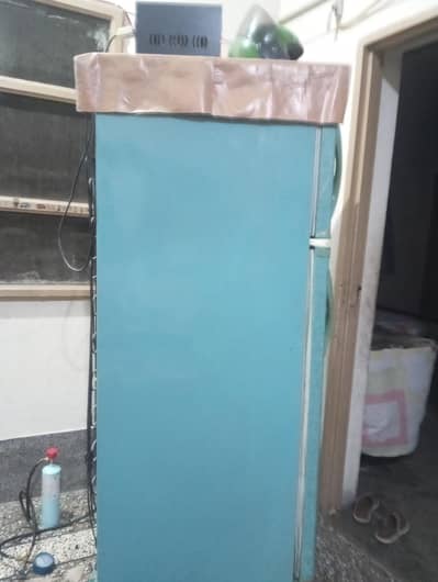 Waves refrigerator