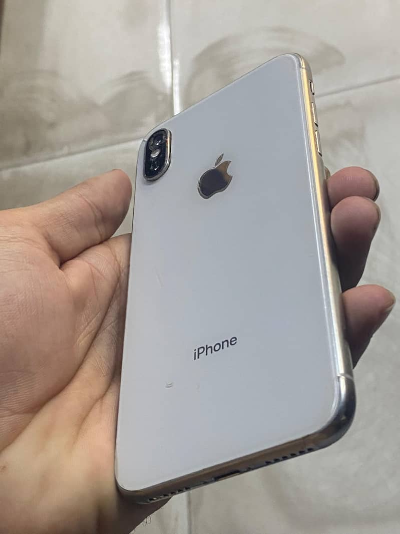 Apple iPhone X 2