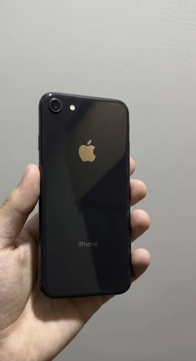 Apple iPhone 8