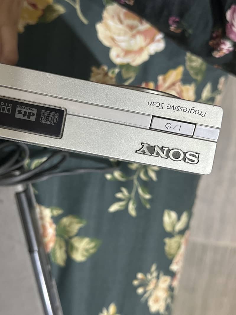 CD/DVD player SONY 2