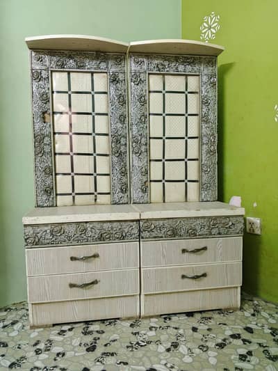 Furniture Bed + Almari + other