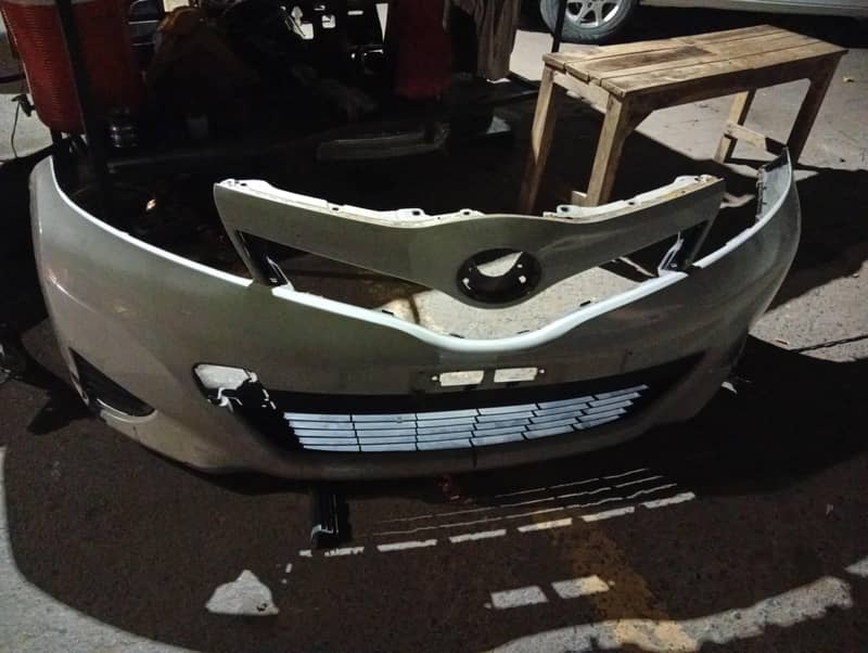 vitz 2012 model front bumper 0