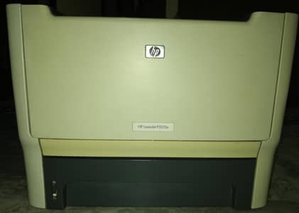 HP LaserJet P2015n Printer + Extra Toner + Original Cables