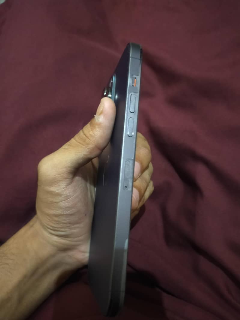 Apple iPhone 14 Pro Max 1