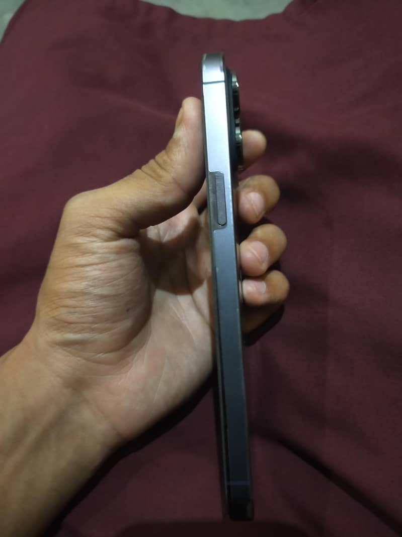 Apple iPhone 14 Pro Max 3