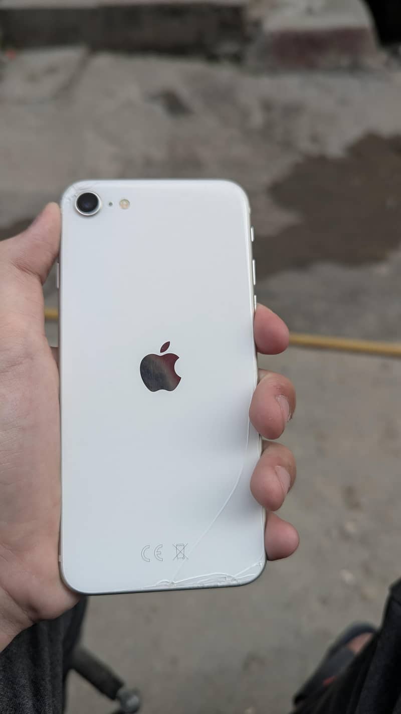 Apple iPhone SE 0
