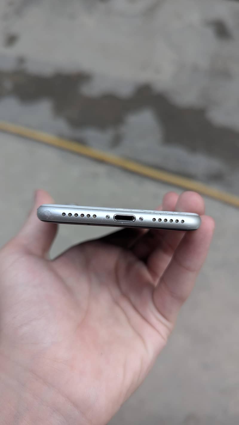 Apple iPhone SE 1