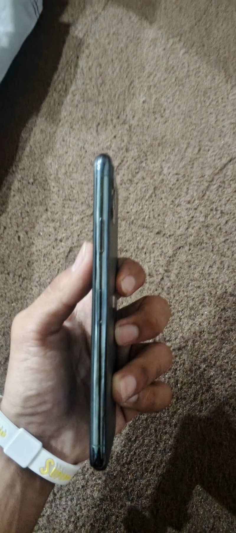 Apple iPhone 11 Pro Max 1