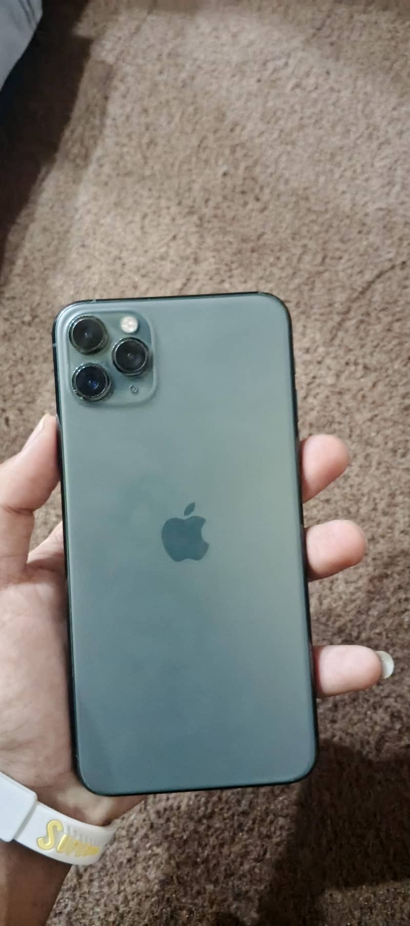 Apple iPhone 11 Pro Max 2