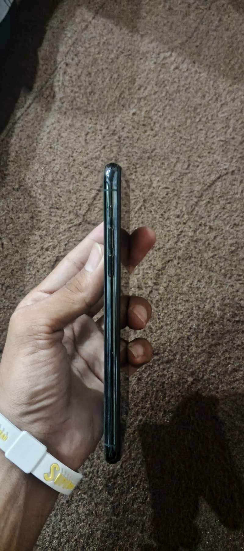 Apple iPhone 11 Pro Max 3