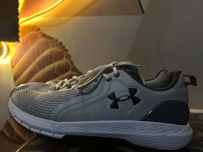 Under Armour shoes commit tr3