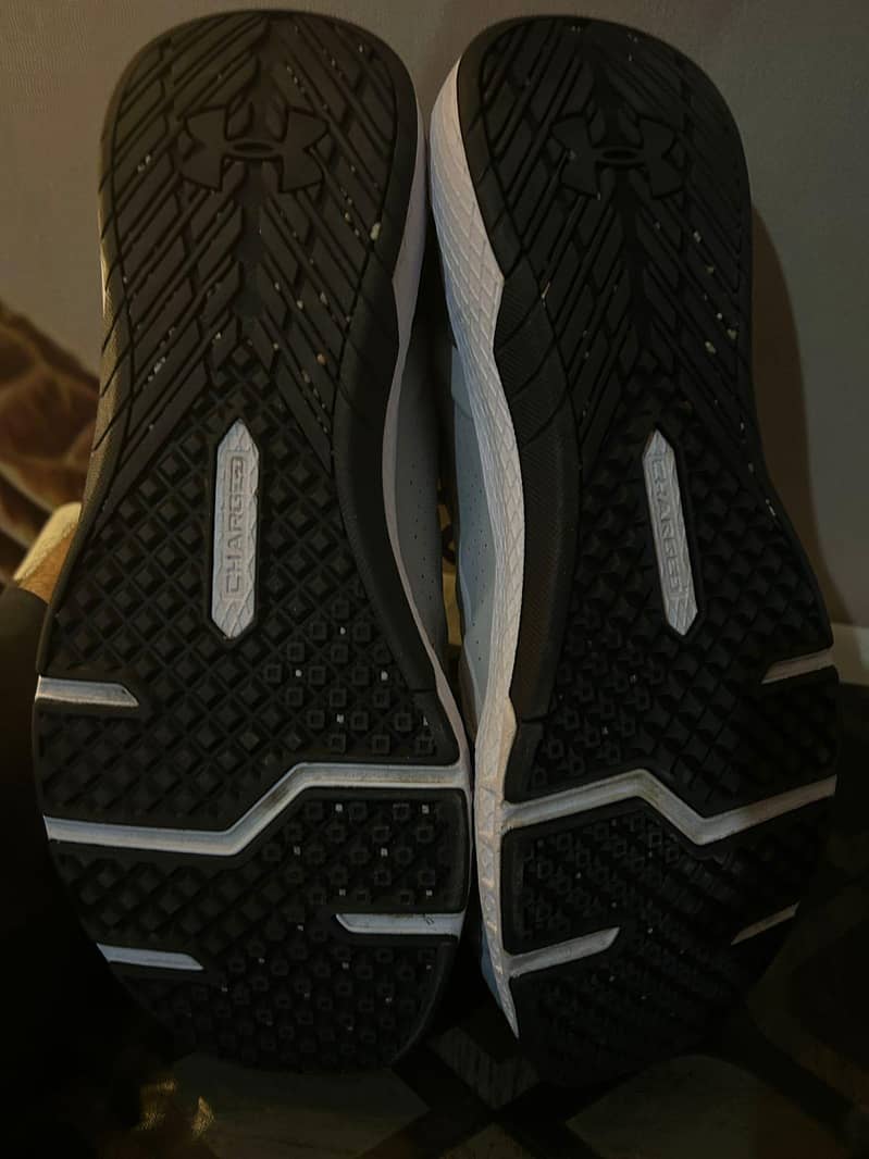 Under Armour shoes commit tr3 3