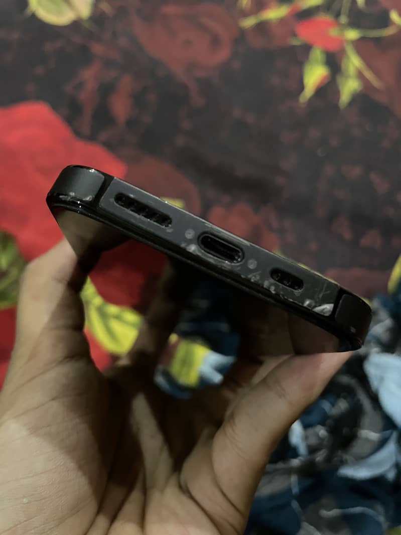 Apple iPhone 14 Pro 4