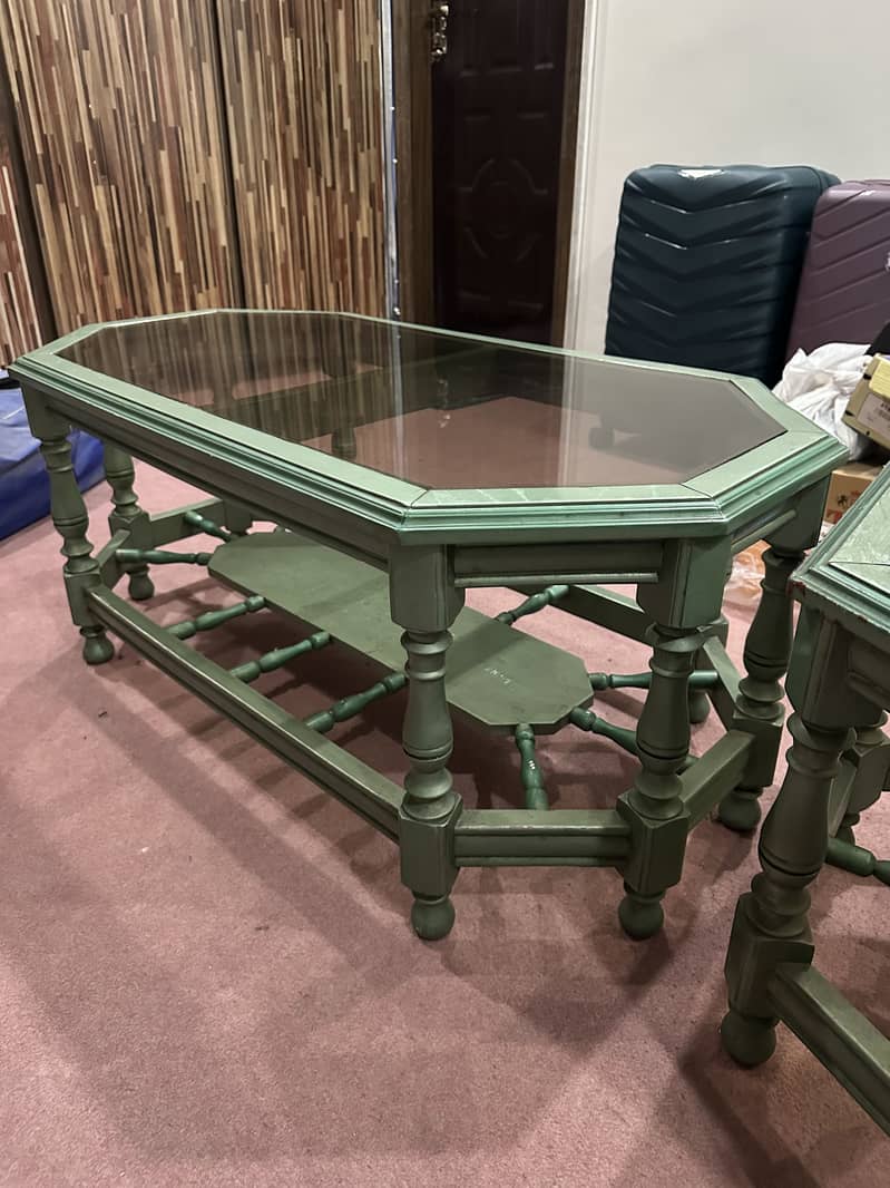 3 Tables set 8