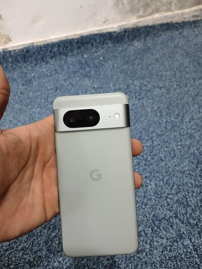 Google Pixel 8