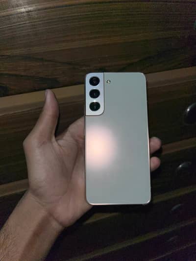 Samsung Mobile S22