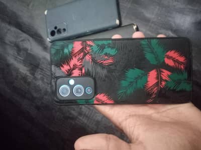 One Plus 9 (Bhai price final ha paisa chia is Lia )