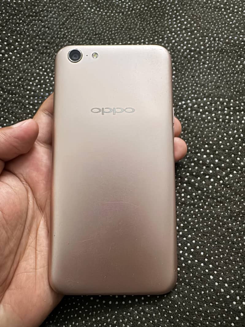 OPPO A71 1