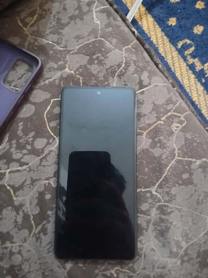 Apple iPhone 12 4