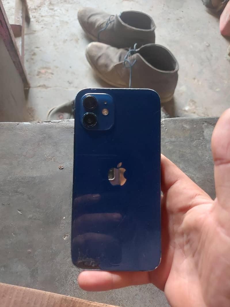 Apple iPhone 12 5