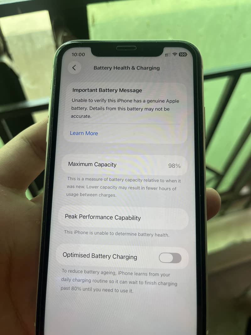 Apple iPhone 11 4