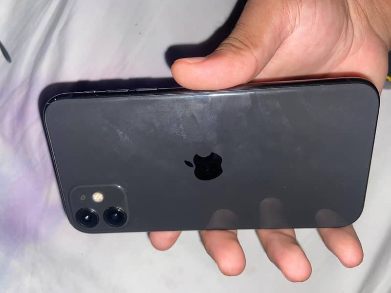 Apple iPhone 11 0
