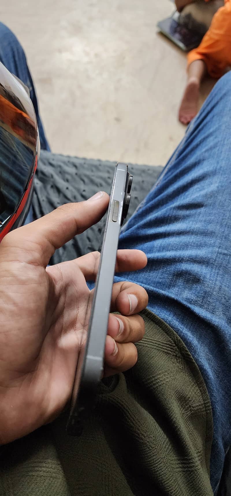 Apple iPhone 14 Pro Max 5