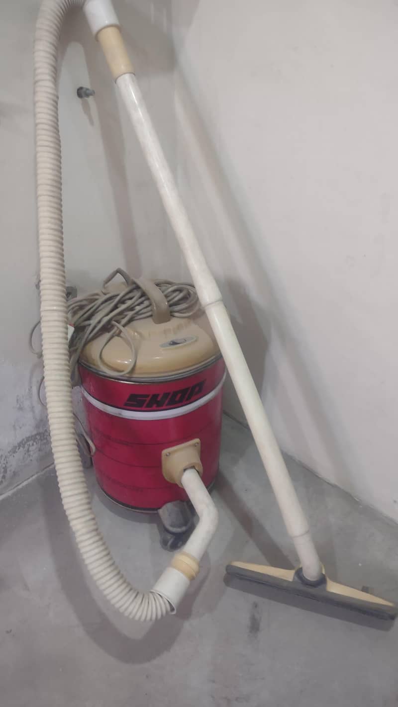 vacuum cleaners 2