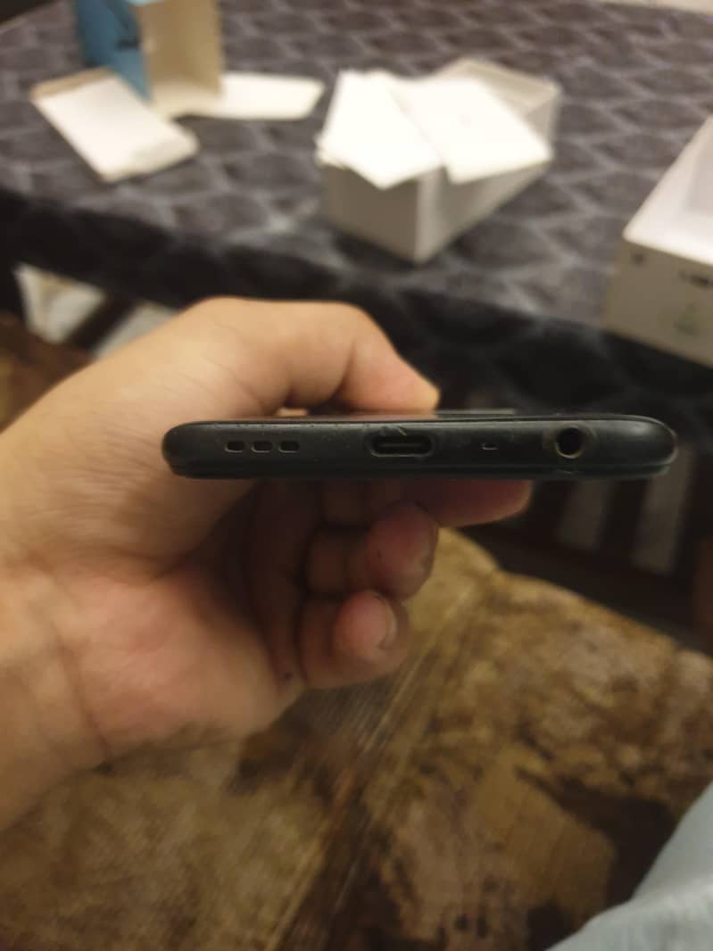 OPPO A76 4