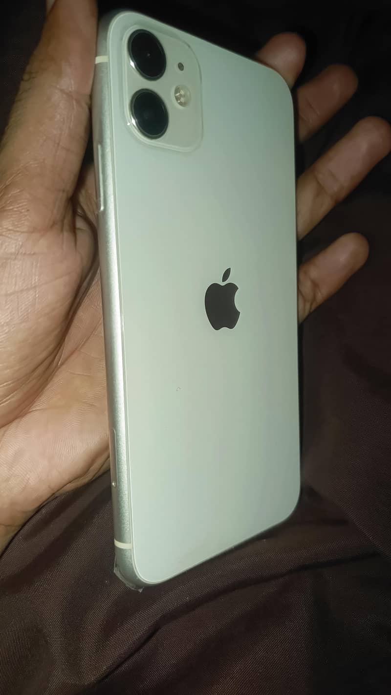 Apple iPhone 11 2