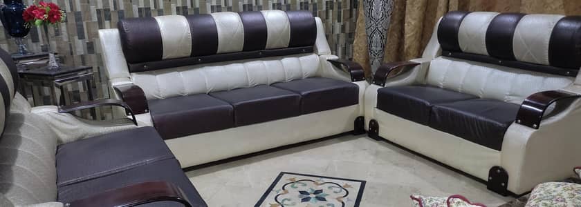 7-Seater Sofa Set for Sale – Good Condition