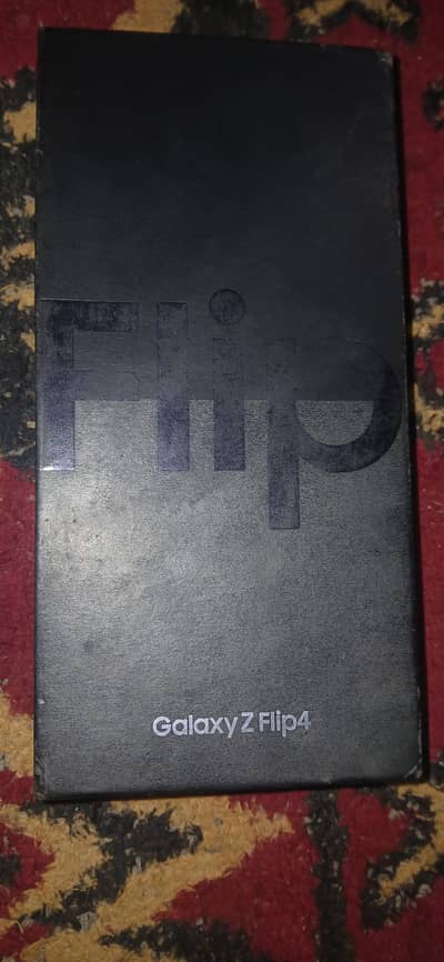 Samsung Mobile Z Flip 4