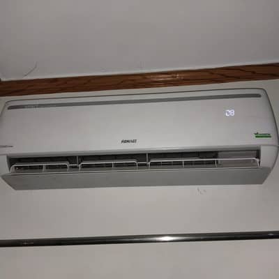 Title: Homage 1.5 Ton Inverter AC – Excellent Condition – Urgent Sale