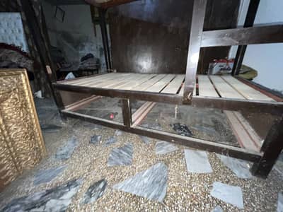 Kids double bed(03267224130) contact no