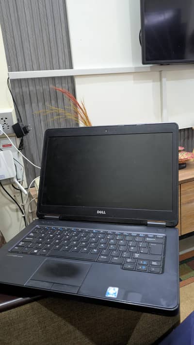 Dell Latitude E5440 For sale (read description)