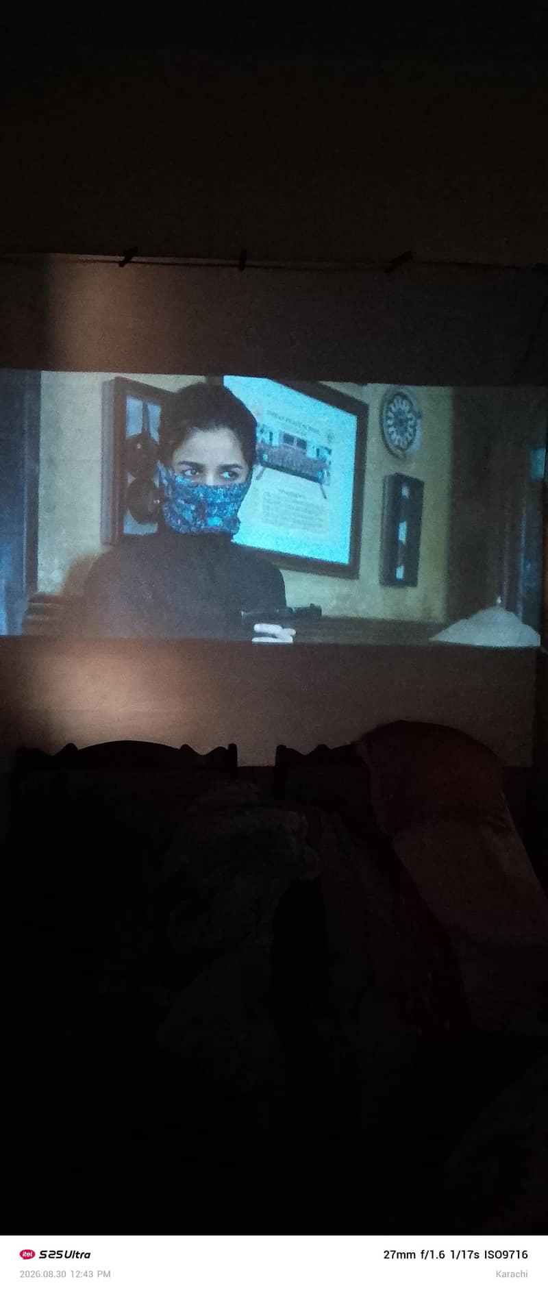 Hy300 projector 1