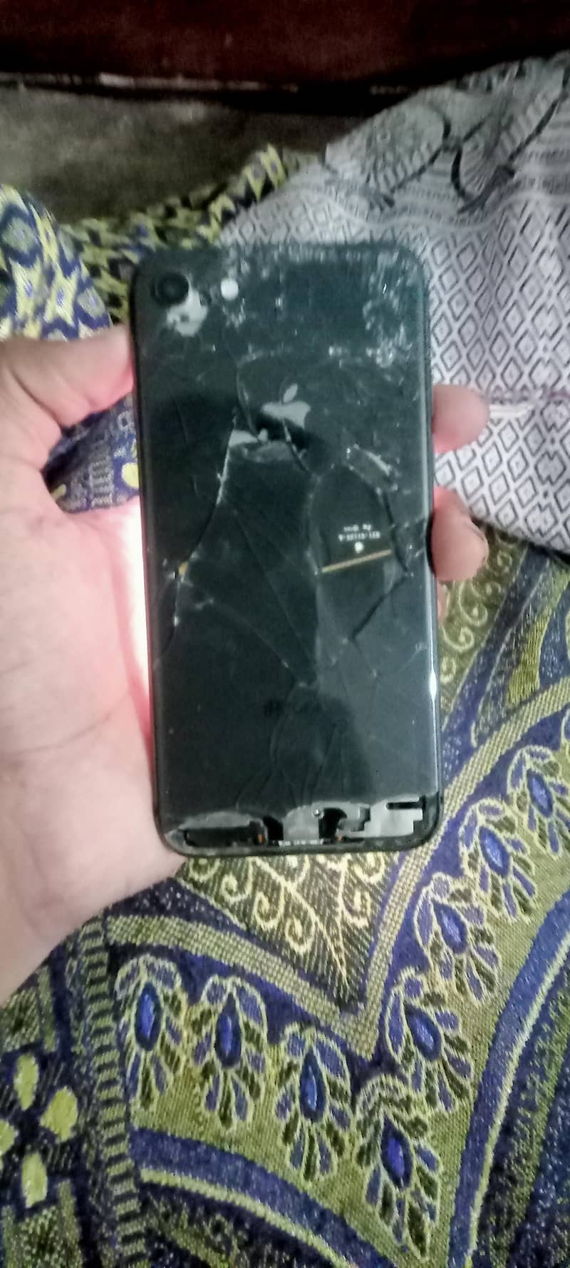 Apple iPhone 8 6