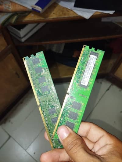 samsung DDR3 Ram 4 gb Read description