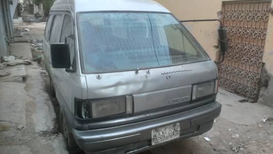 Toyota litiace 2c diesel engine contact 03702191033