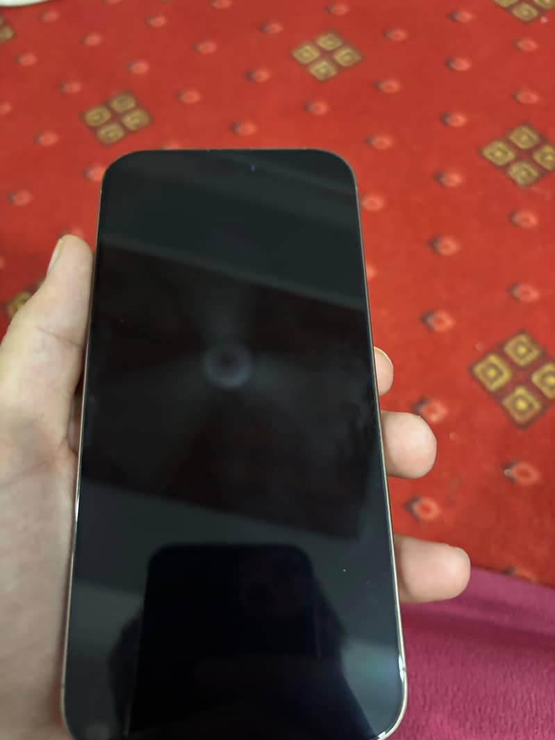 Apple iPhone 16 Pro Max 6