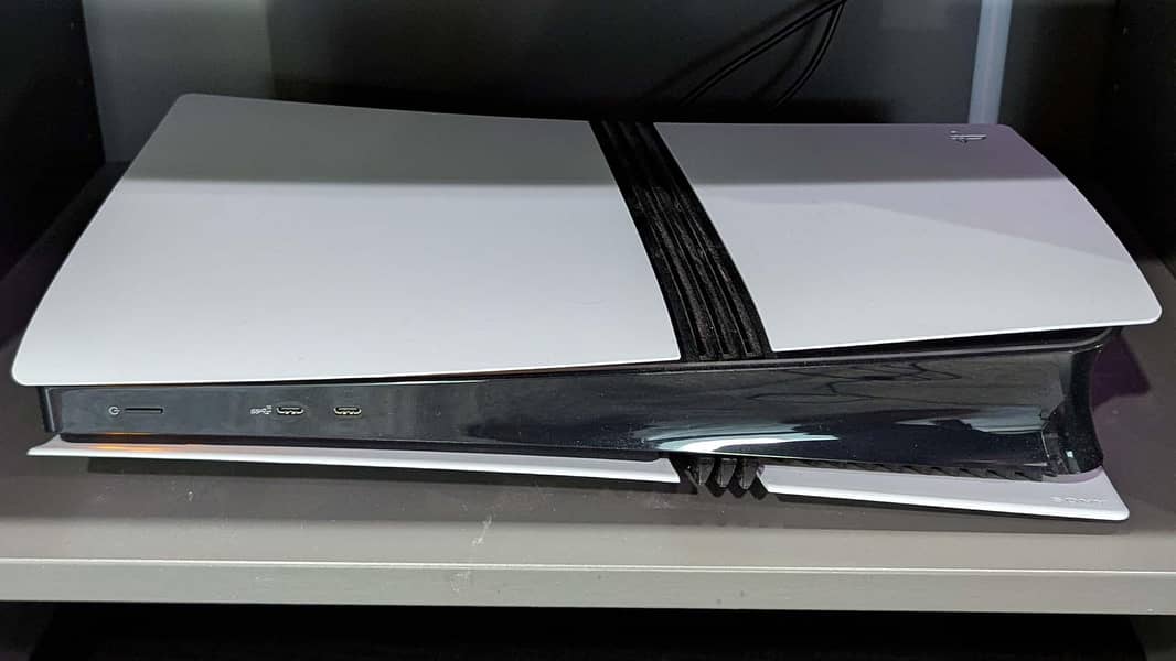PS5 Pro – UAE Version | Excellent Condition 0