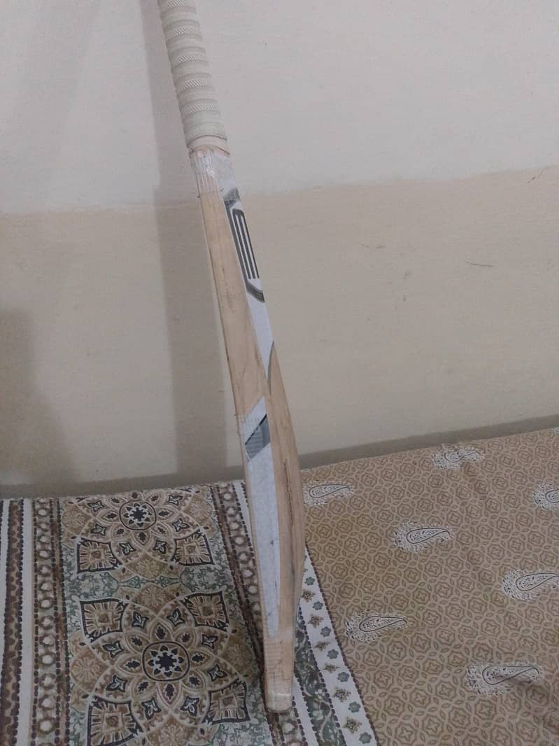 bats sell 2