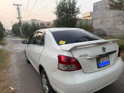 Toyota Belta 2006