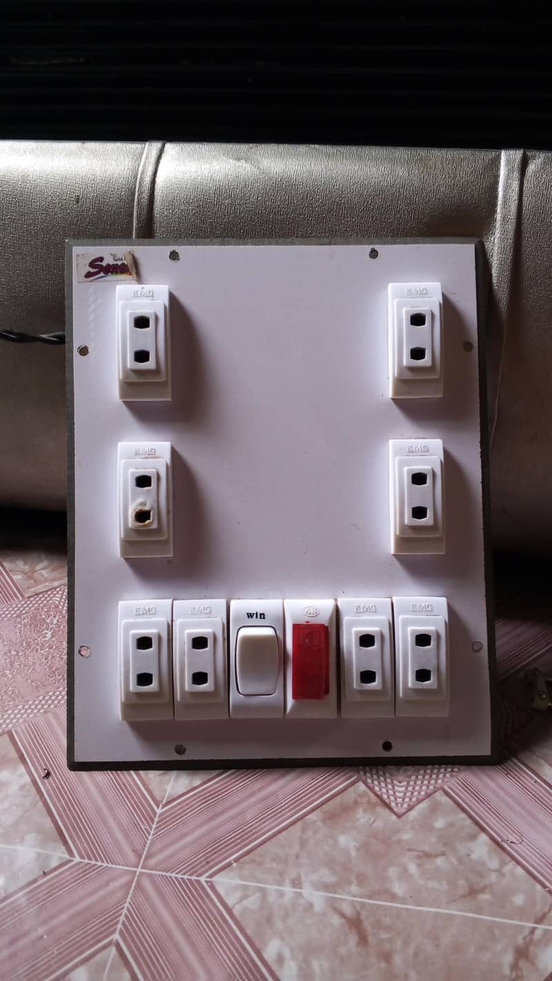Switch socket with connection 3